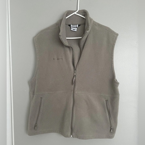 Adult Columbia Vest XL Taupe Full Zip Fleece - Picture 1 of 4